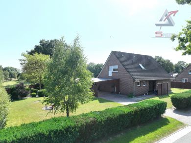 Schönes Einfamilienhaus mit großem Grundstück