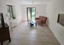 Wohnbereich mit Terrassenzugang