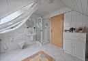 Badezimmer im Obergeschoss