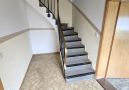 Treppe zum Obergeschoss