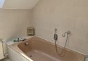 mit großer Badewanne