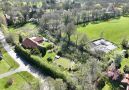Resthof mit großem Grunstück und zwei Teichen