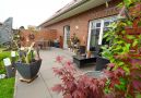 schöne Terrasse für einen Kaffee im Freien