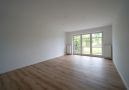 Wohnzimmer mit Blick auf den Garten