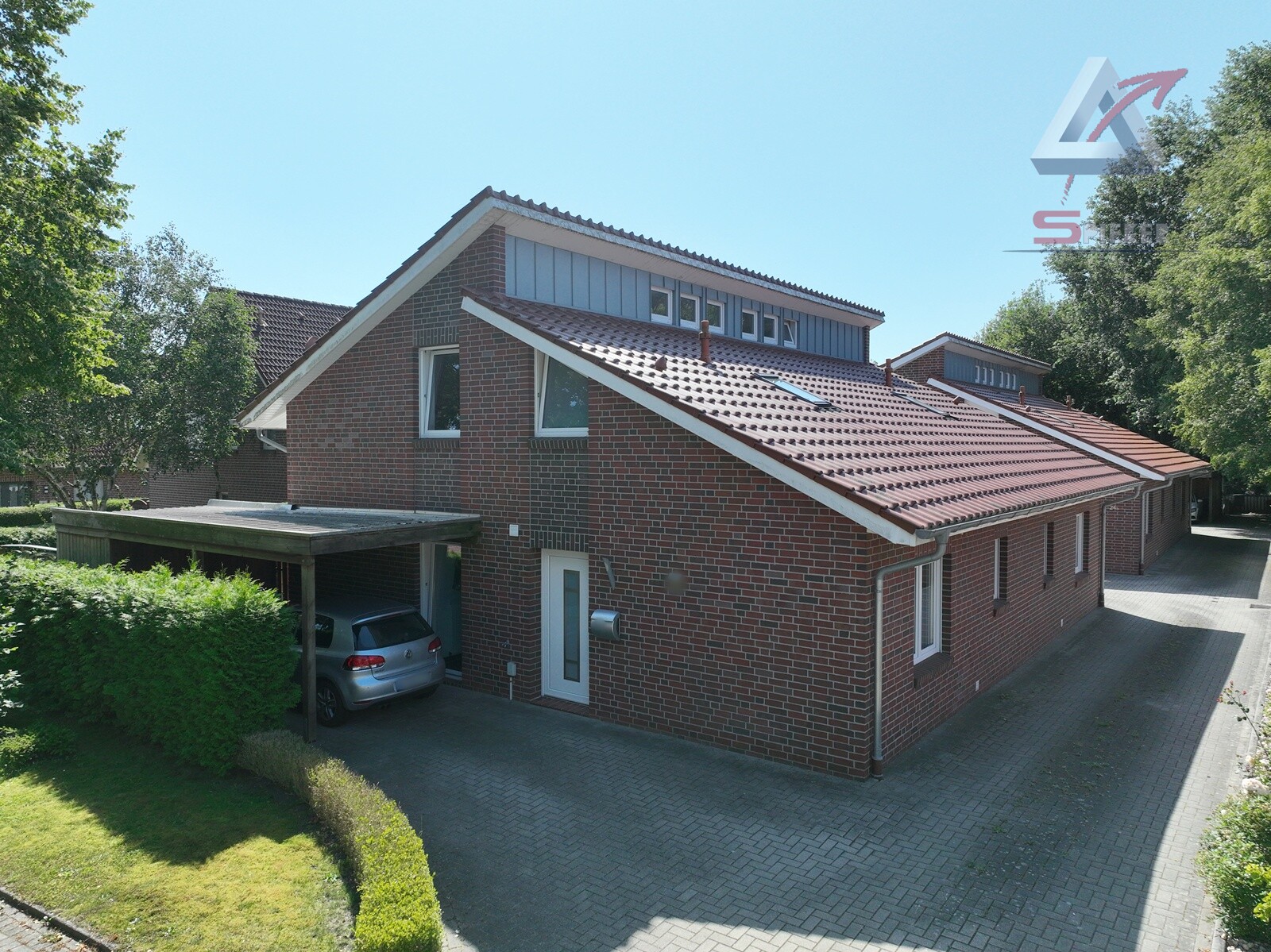 Tolles Doppelhaus in zentraler Lage